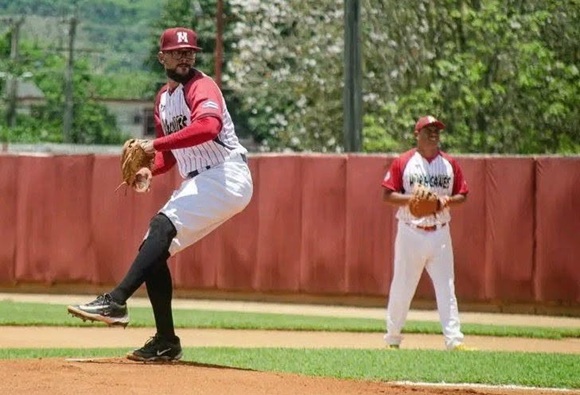 Huracanes de Mayabeque regresan a zona clasificatoria