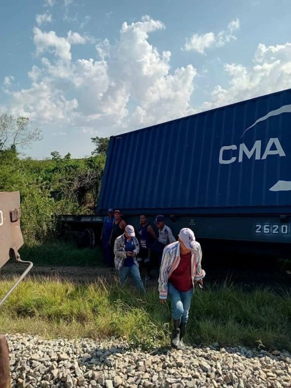 Descarrilamiento de tren de carga en Camagüey interrumpe servicio ferroviario