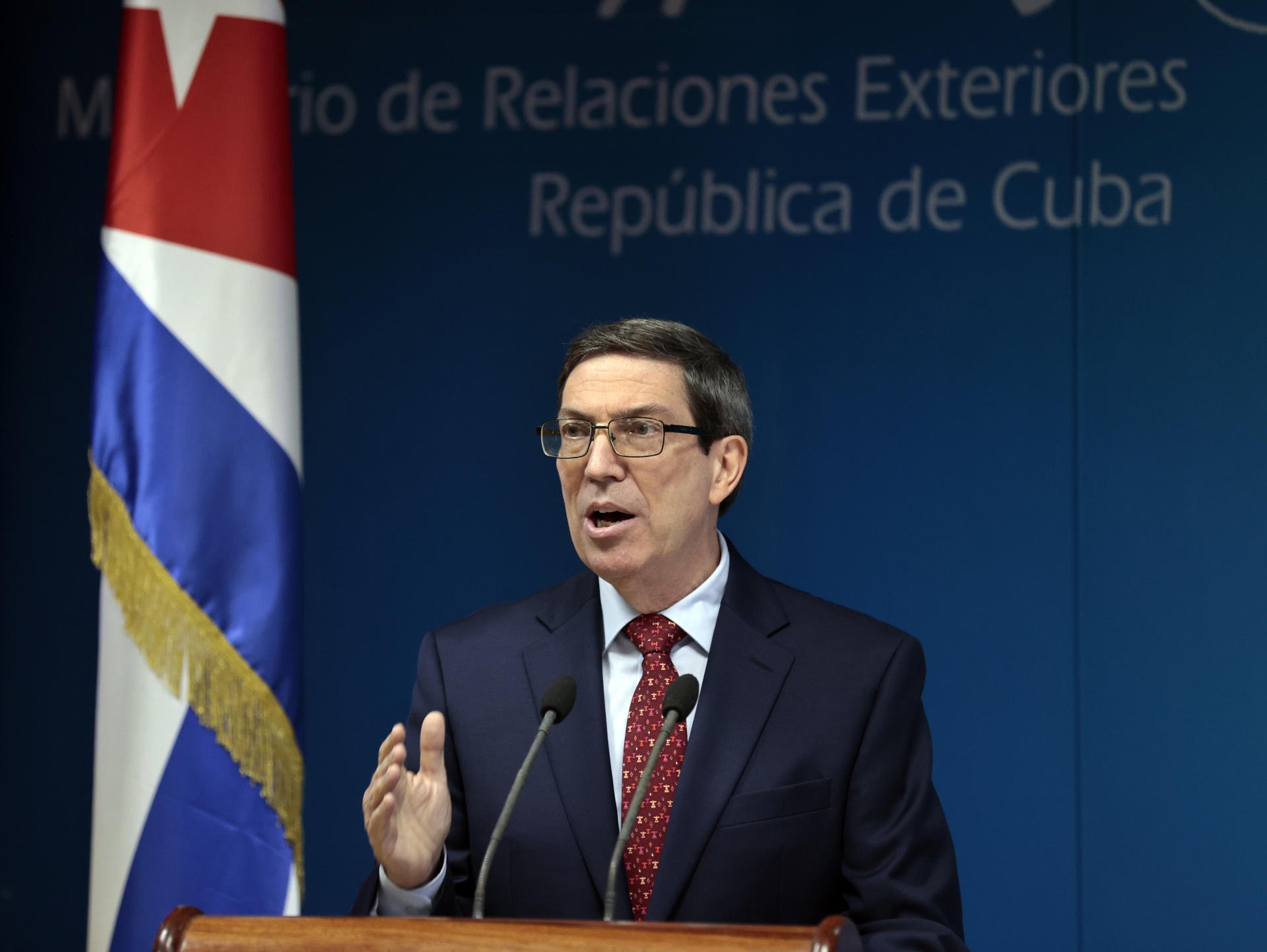 Cuba califica sanciones y bloqueo petrolero de EE.UU. como crímenes internacionales
