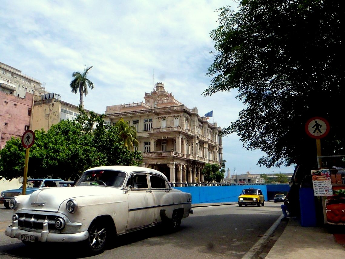 Cuba autoriza a empresa española en medio de tensiones turísticas con Canadá