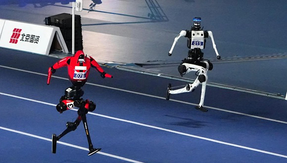 Robot chino supera el récord de Usain Bolt en los 100 metros planos