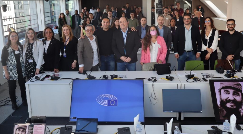 Parlamento Europeo acoge panel por centenario de Fidel Castro