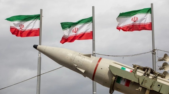 Guardia Revolucionaria iraní amenaza intereses de EE.UU. ante posible agresión