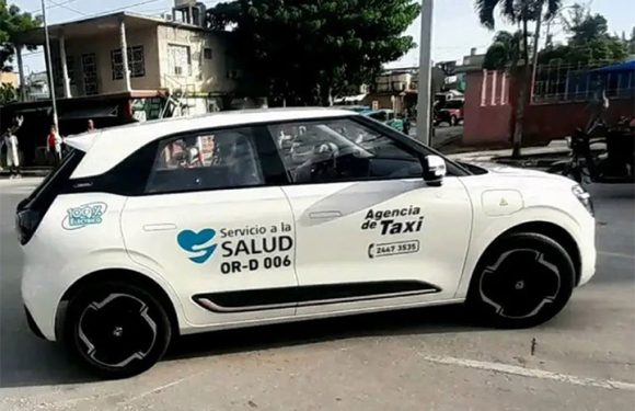 Holguín mejora traslado de pacientes renales con vehículos eléctricos