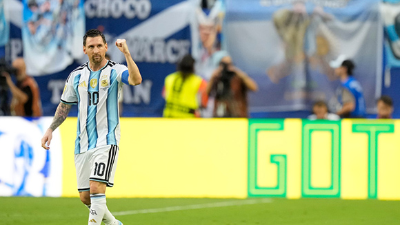 Messi hace historia en la Copa Mundial