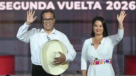 Perú elige presidente en segunda vuelta entre Keiko Fujimori y Roberto Sánchez