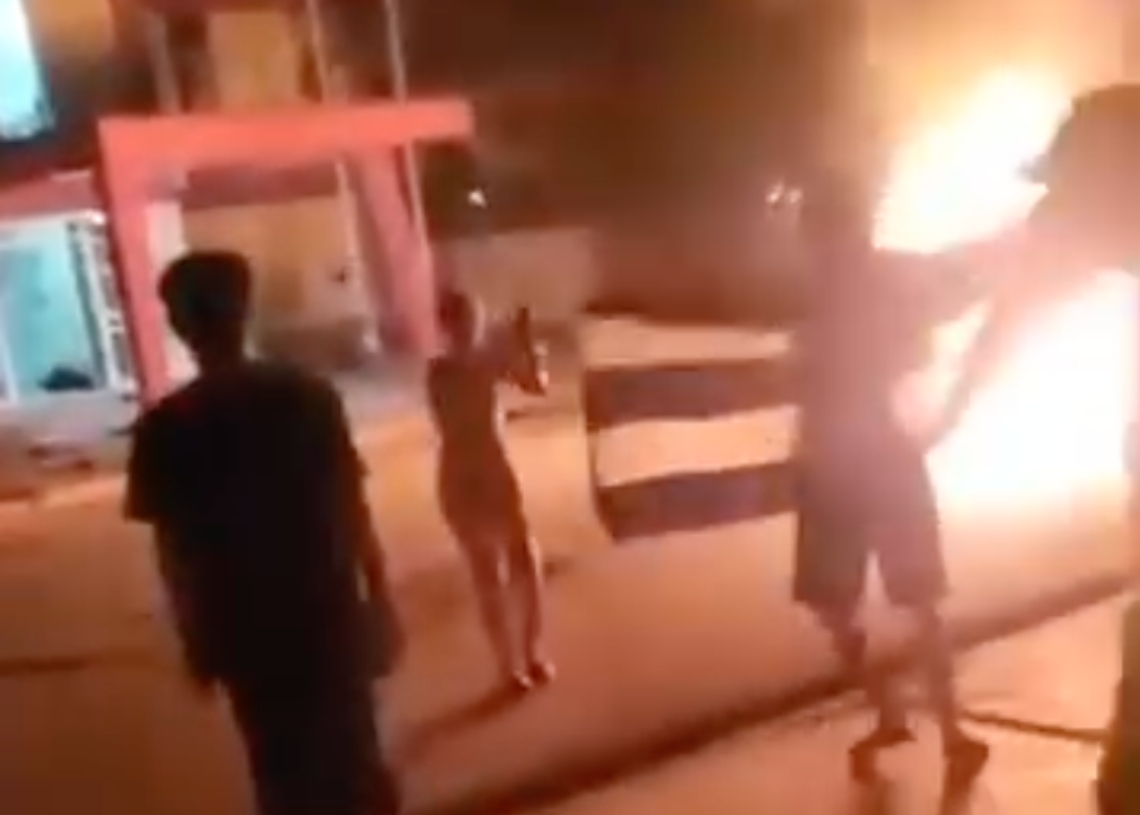 Protestas en Morón: Incendio en sede del Partido Comunista de Cuba
