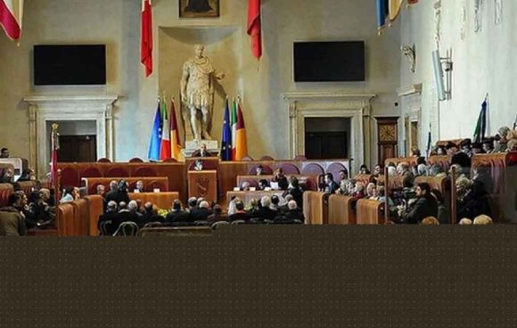 Alcaldía de Roma aprueba moción de apoyo a Cuba y condena el bloqueo de EE.UU.