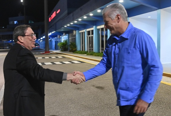 Díaz-Canel recibe a Bruno Rodríguez