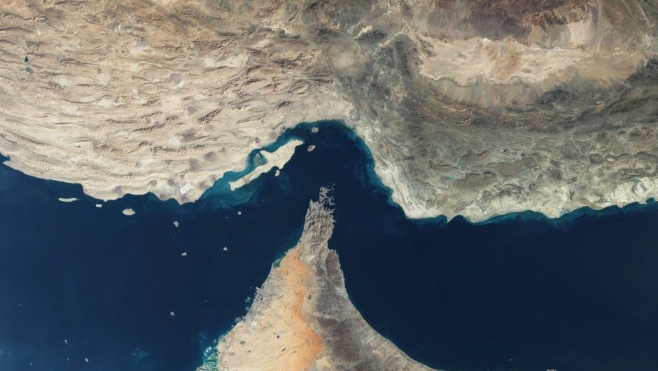 Irán acusa a EE.UU. y aliados de tensiones en el estrecho de Ormuz ante la ONU