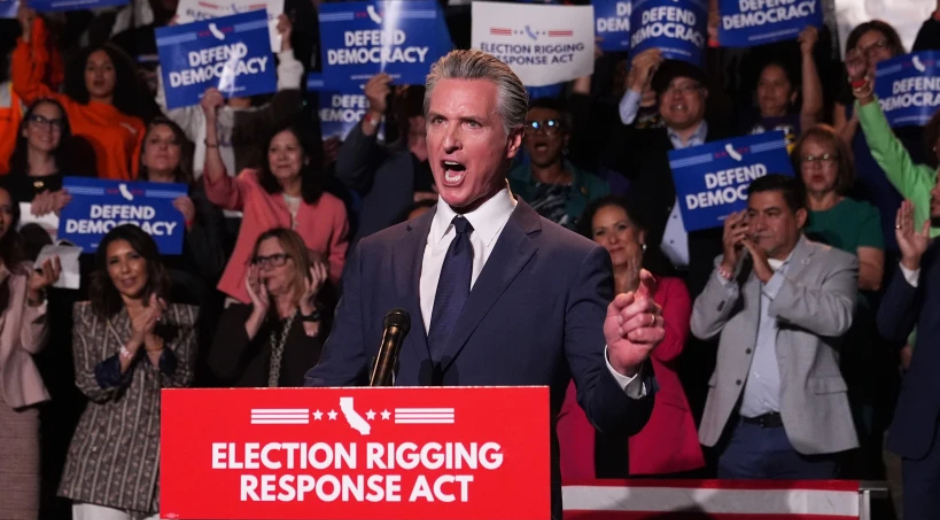 Gavin Newsom denuncia