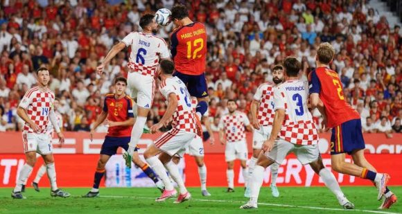 España golea 4-1 a Croacia y mantiene su invicto en la Liga de Naciones
