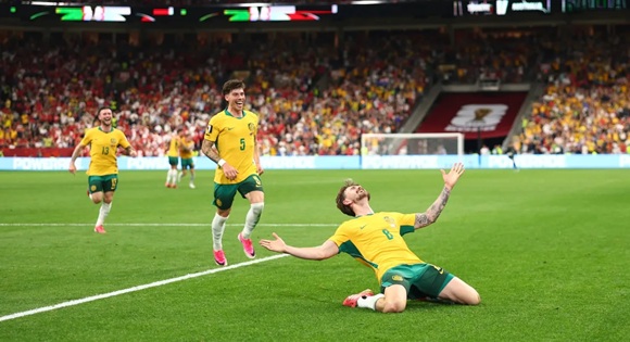 Australia derrota a Turquía