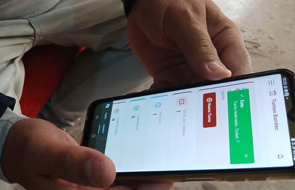 Actores económicos no estatales compran divisas
