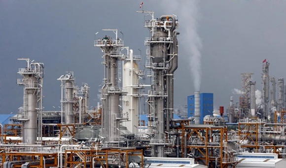 Irán descubre yacimiento con 7,5 billones de pies cúbicos de gas en provincia de Fars