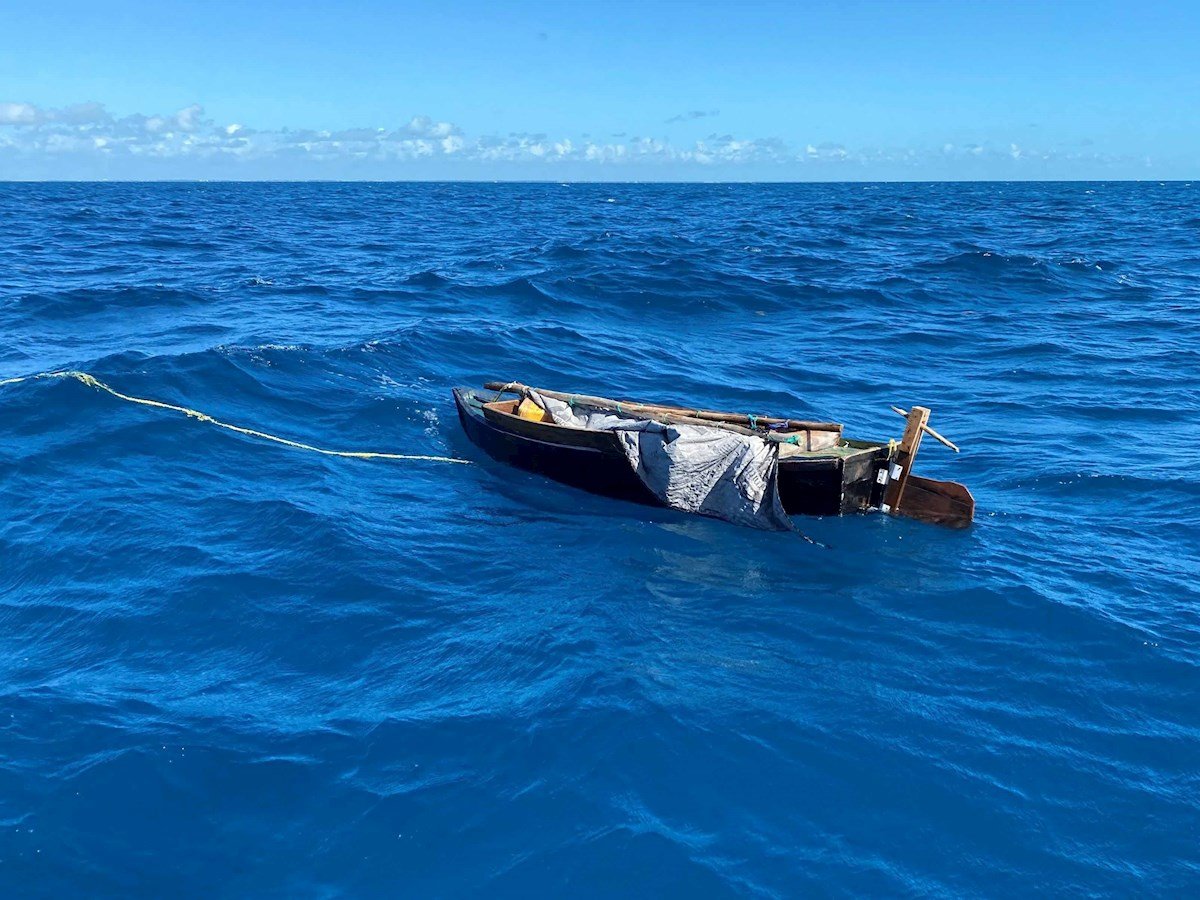 Marina de México rescata a grupo de balseros cubanos desaparecidos