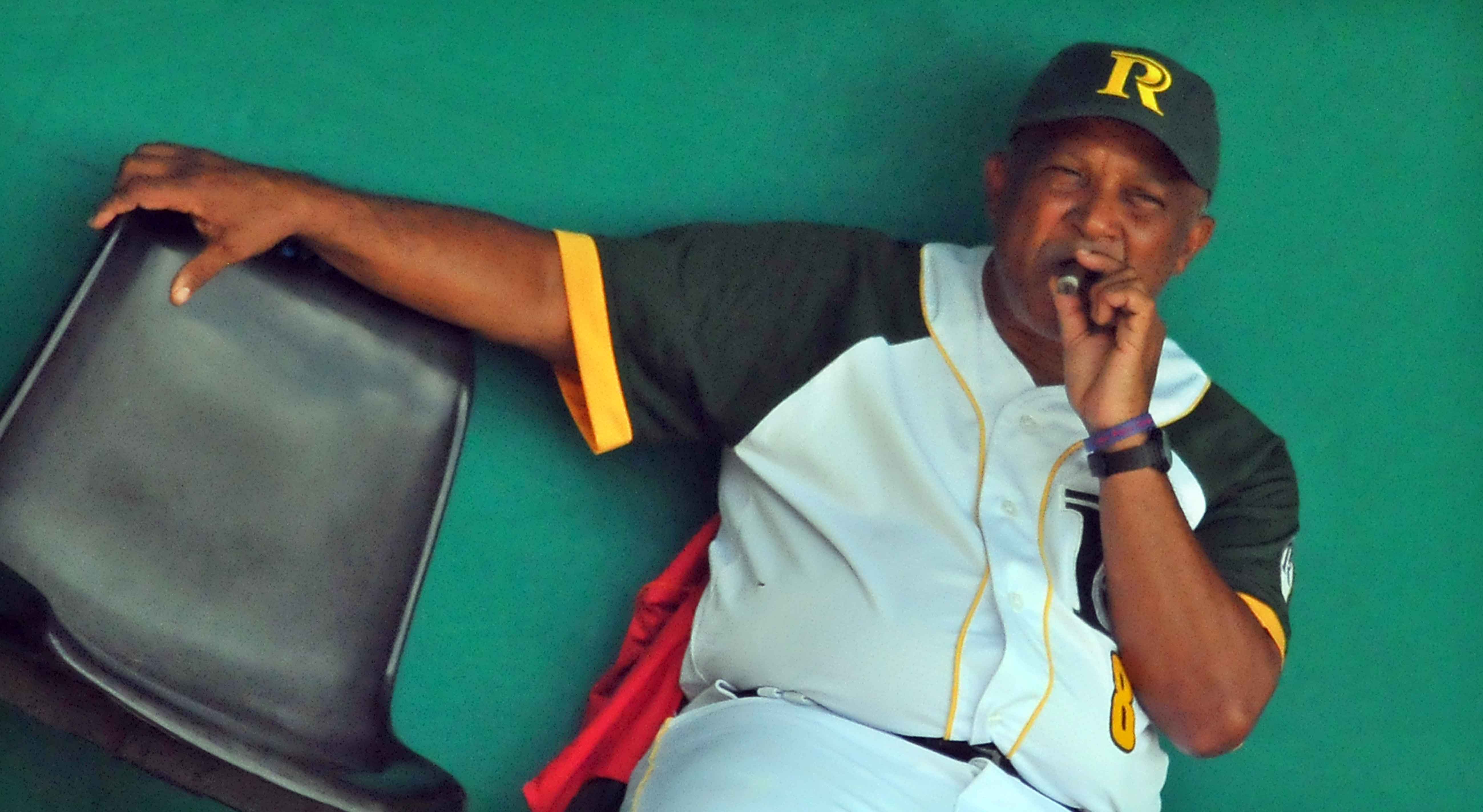 Urquiola regresa a los Vegueros