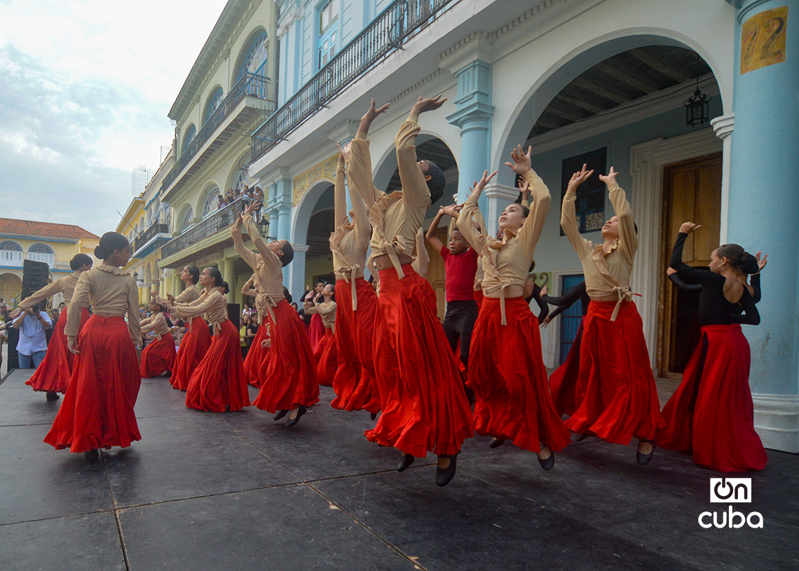 Jornada 'Mujeres a Escena' celebra danza, diálogo y emprendimiento en La Habana Vieja