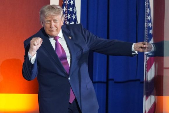 Trump amenaza con confiscar activos iraníes