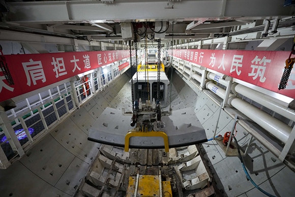 China inaugura el túnel subacuático de mayor diámetro del mundo