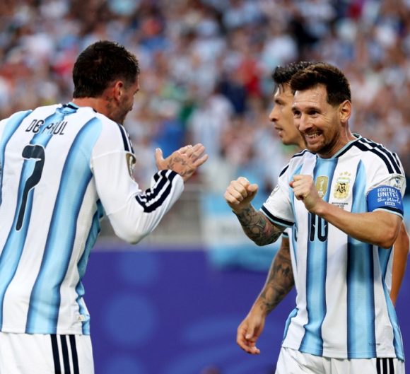 Messi anota triplete en el debut de Argentina en el Mundial 2026