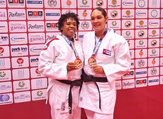 Cubanas destacan en parajudo con medallas en Brasil