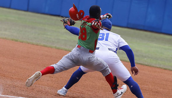 Cuádruple empate en Liga Élite del Béisbol Cubano