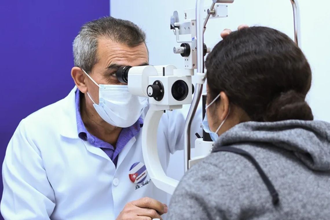 Cuba inicia el retiro de su brigada médica en Guatemala