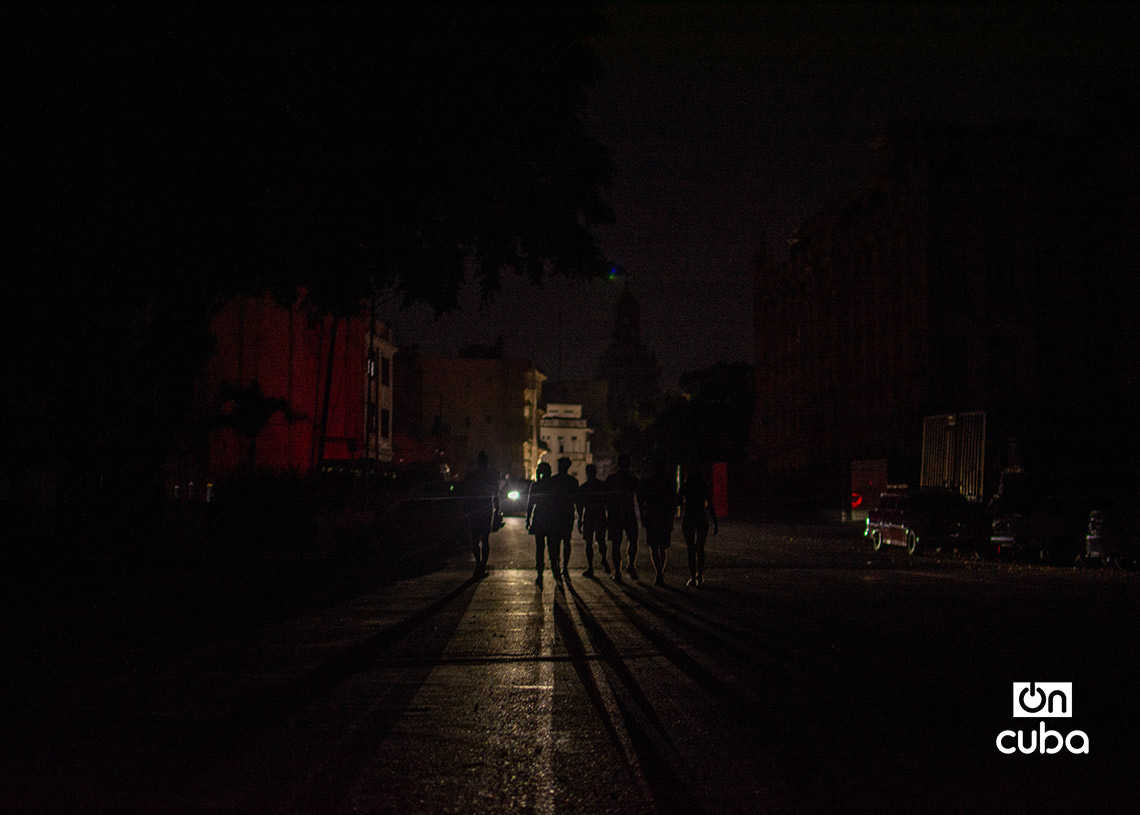 La Habana Vieja en la oscuridad