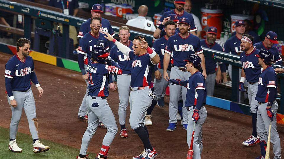 Estados Unidos derrota a República Dominicana y avanza a la final del Clásico Mundial de