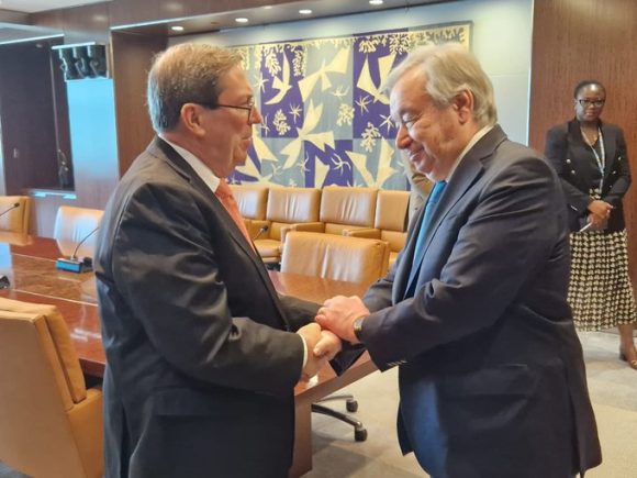 Canciller cubano discute con secretario general de la ONU el bloqueo de EE.UU. a Cuba