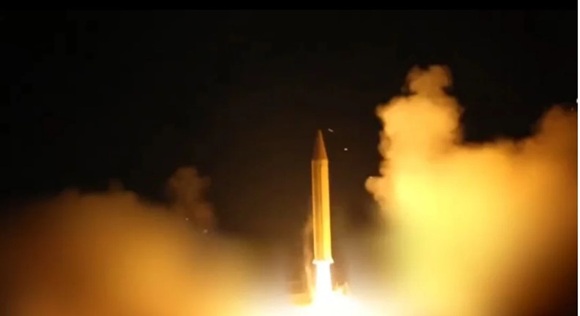 Irán lanza su mayor operación con misiles y drones contra objetivos en Israel y bases