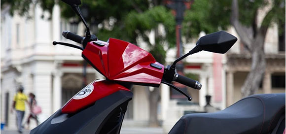 Cuba amplía a seis dígitos las matrículas de ciclomotores y motocicletas