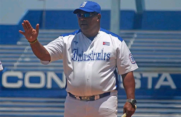 Industriales vence 5-3 a Mayabeque