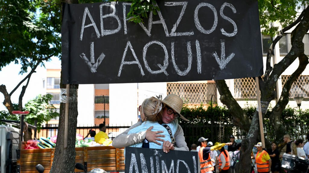 Colombia: una semana después del terremoto, 289 muertos y miles de damnificados