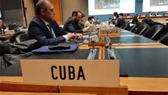 Cuba denuncia en la OMC el bloqueo de EE.UU. durante la XIV Conferencia Ministerial