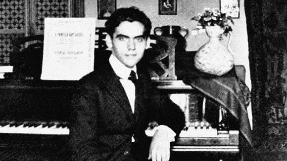 Lorca: 90 años sin restos