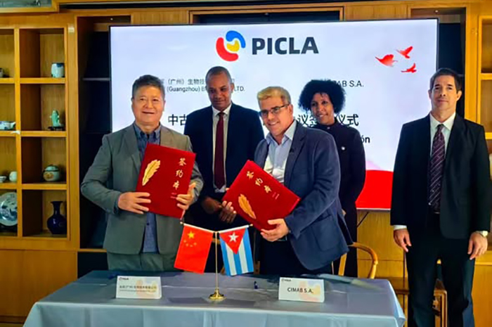 Biocubafarma fortalece lazos con China
