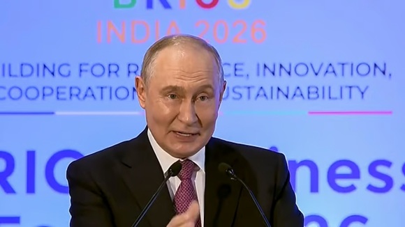 Putin destaca el crecimiento económico de los BRICS frente al G7