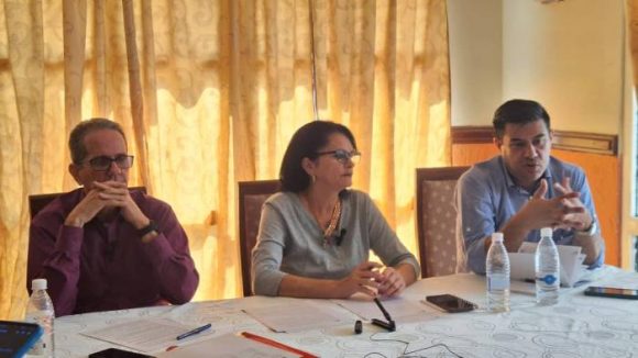 Cuba ajusta planes de estudio universitarios ante crisis energética