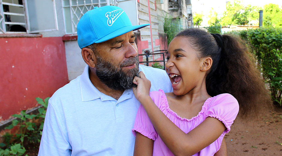 Cubadebate invita a celebrar el Día de los Padres con fotos y recuerdos