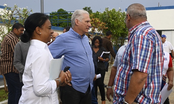 Díaz-Canel supervisa avances en el abastecimiento de agua en La Habana
