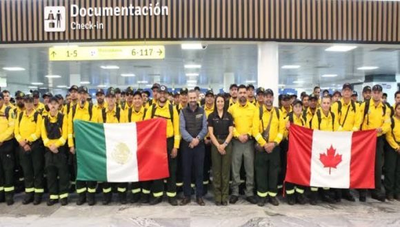 México ayuda a Canadá con incendios