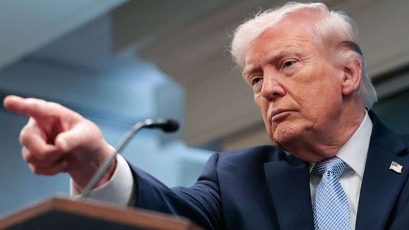 Trump anuncia sanciones económicas extremas contra Irán
