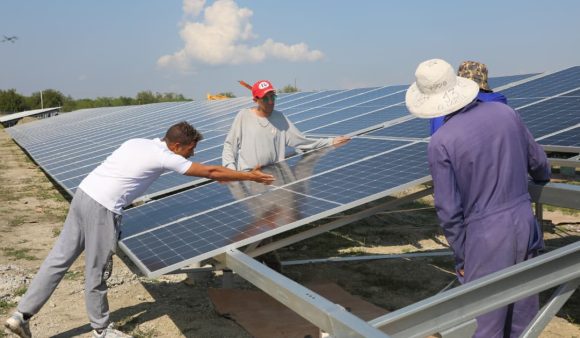 Cuba avanza en energía solar
