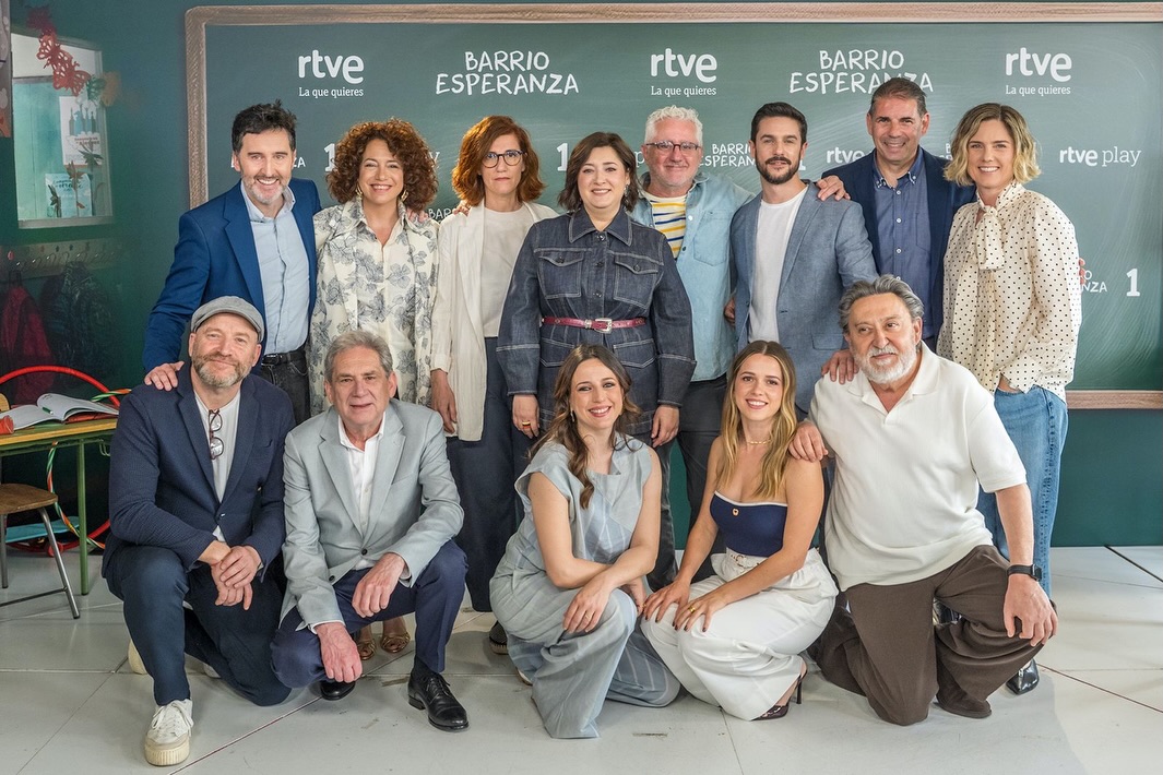 Actriz cubana Laura de la Uz protagoniza serie Barrio Esperanza sobre migración