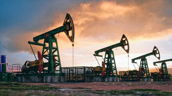 Petróleo sube 24% en julio