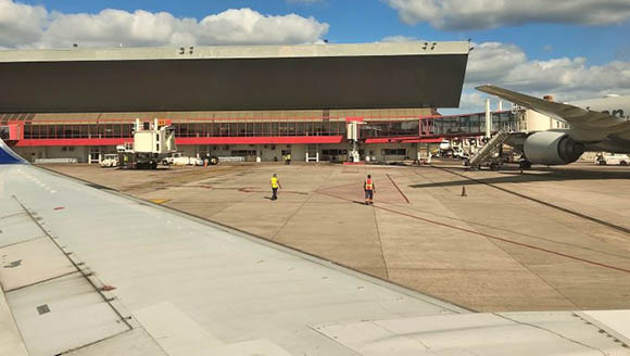 Cubana de Aviación suspende vuelos Madrid-Santiago de Cuba-La Habana por orden ejecutiva