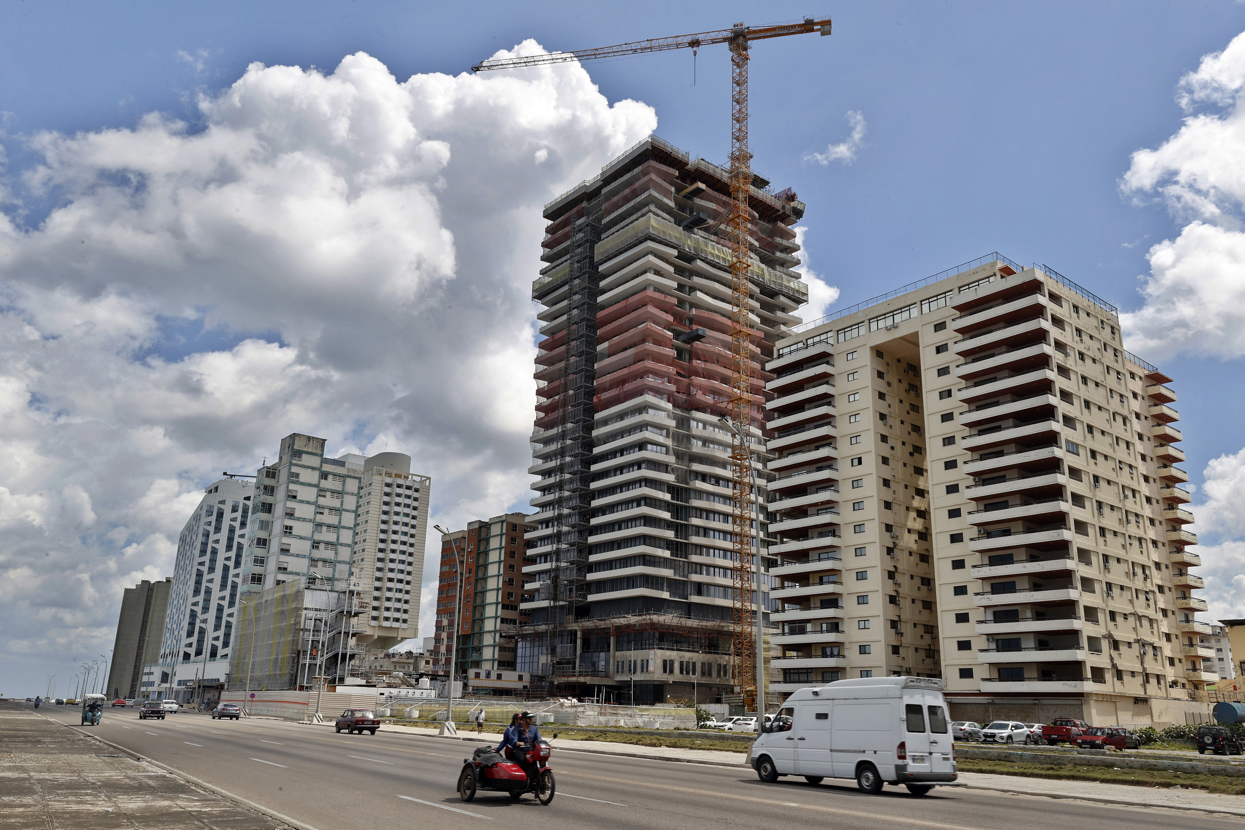 Cuba permitirá a su diáspora acceso a cuentas bancarias, propiedad empresarial e