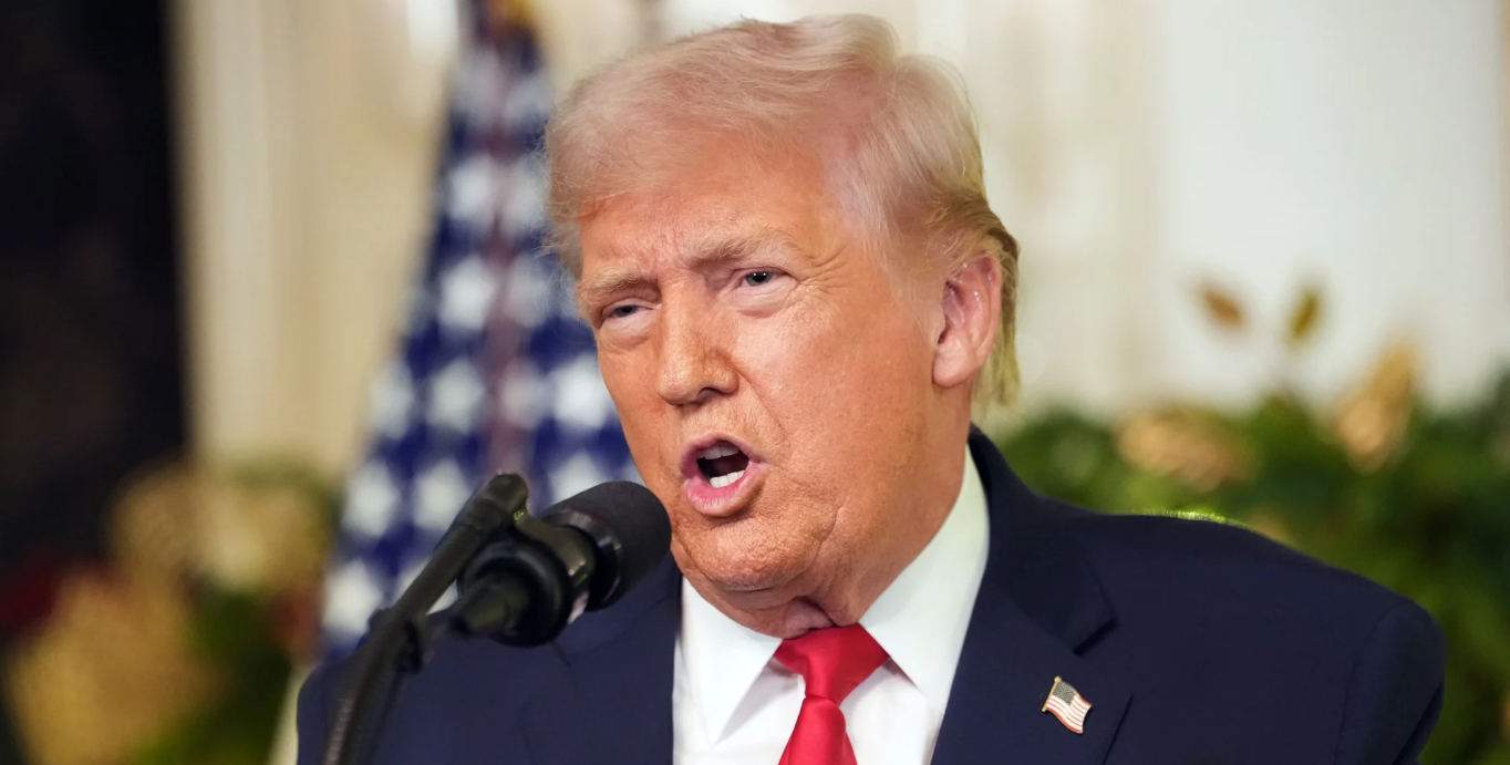 Trump condiciona firma de ley de vivienda a aprobación de reforma electoral